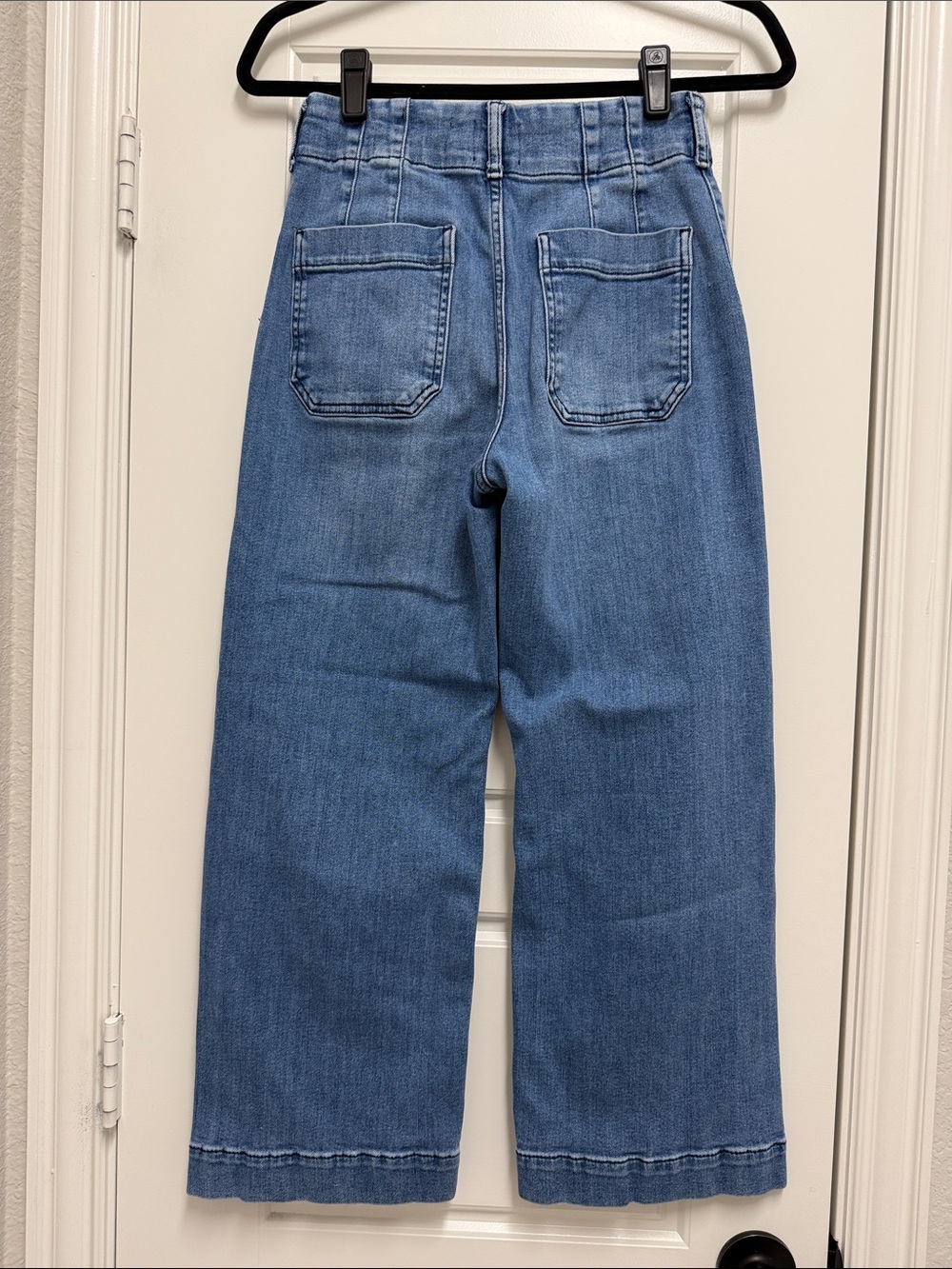 Maeve by Anthropologie Colette High-Rise Wide-Leg Jeans in Light Blue Denim - Picture 4 of 8